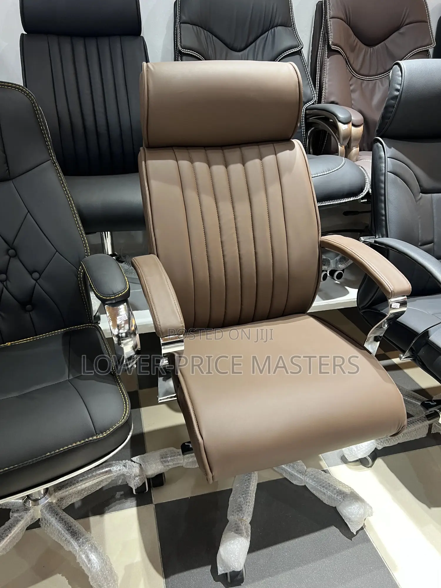 Executive Office Chair (Brown)