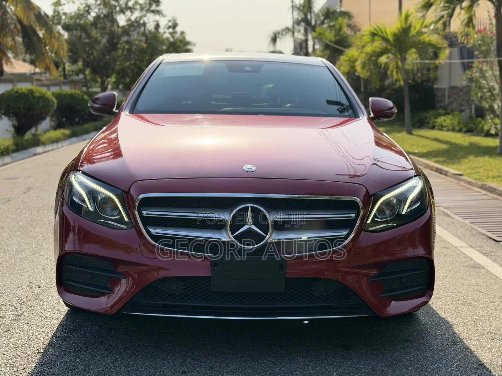 Mercedes-Benz E300 4Matic AWD Sedan (2.0L 4cyl 9A) 2017 Burgundy
