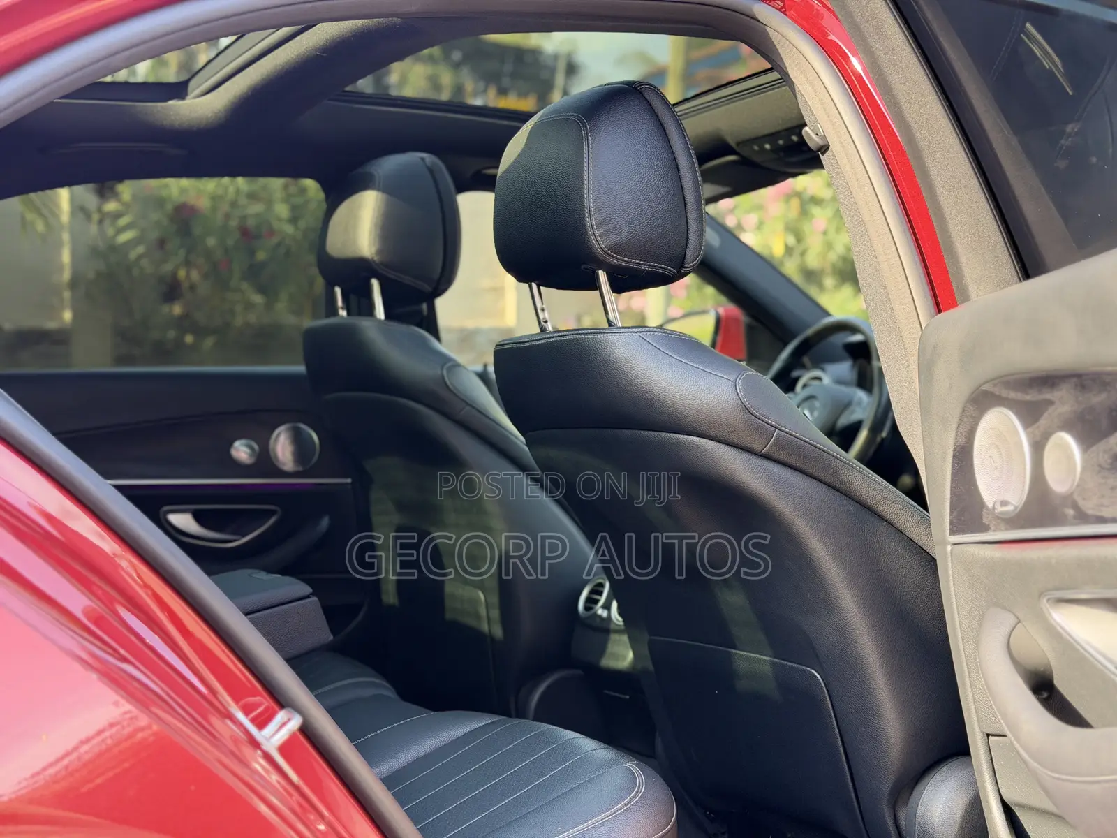 Mercedes-Benz E300 4Matic AWD Sedan (2.0L 4cyl 9A) 2017 Burgundy