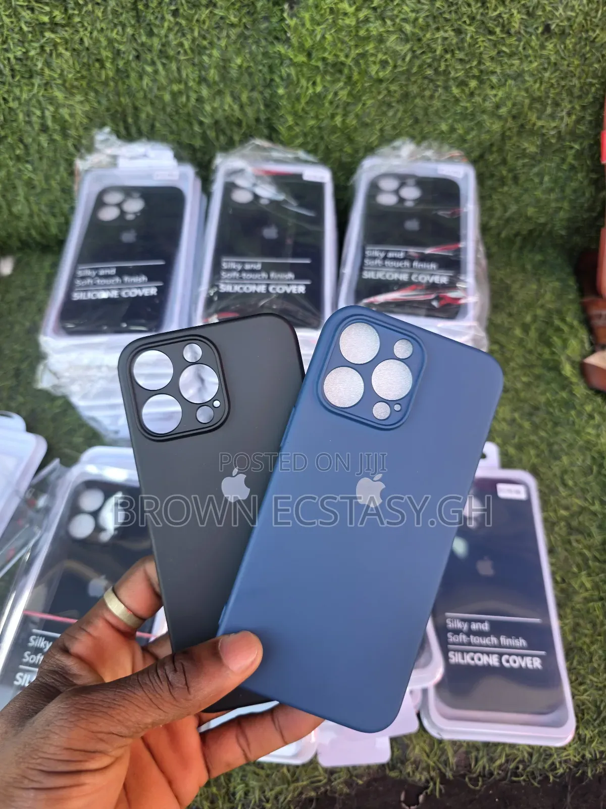 iPhone 12/13/14/15/16 Pro and Pro Max Silicone Case