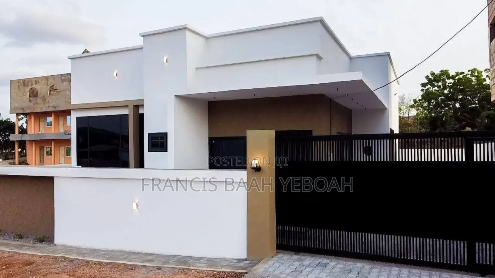 2bdrm Duplex in Shining Star Real, Accra Metropolitan for sale