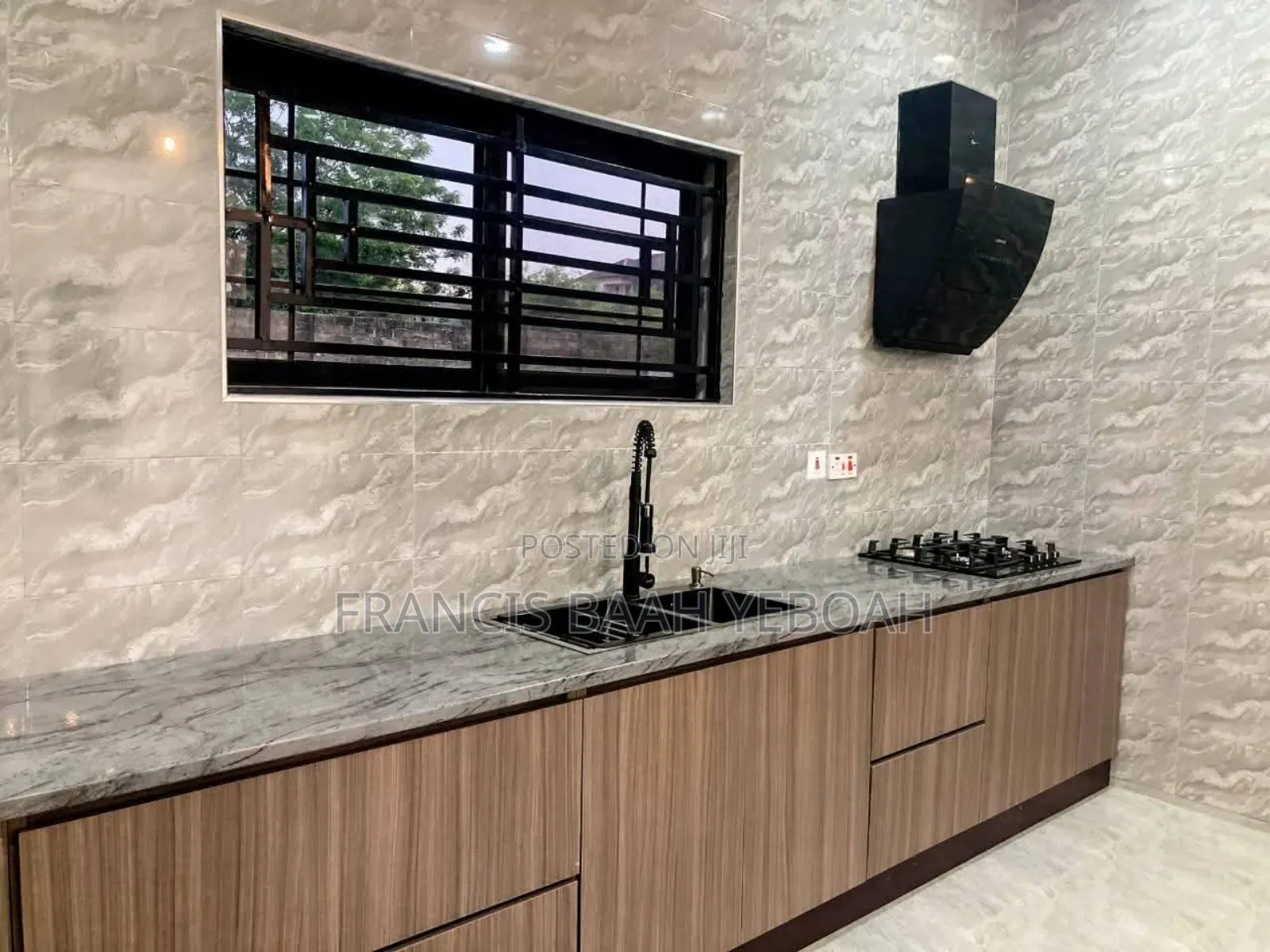 2bdrm Duplex in Shining Star Real, Accra Metropolitan for sale