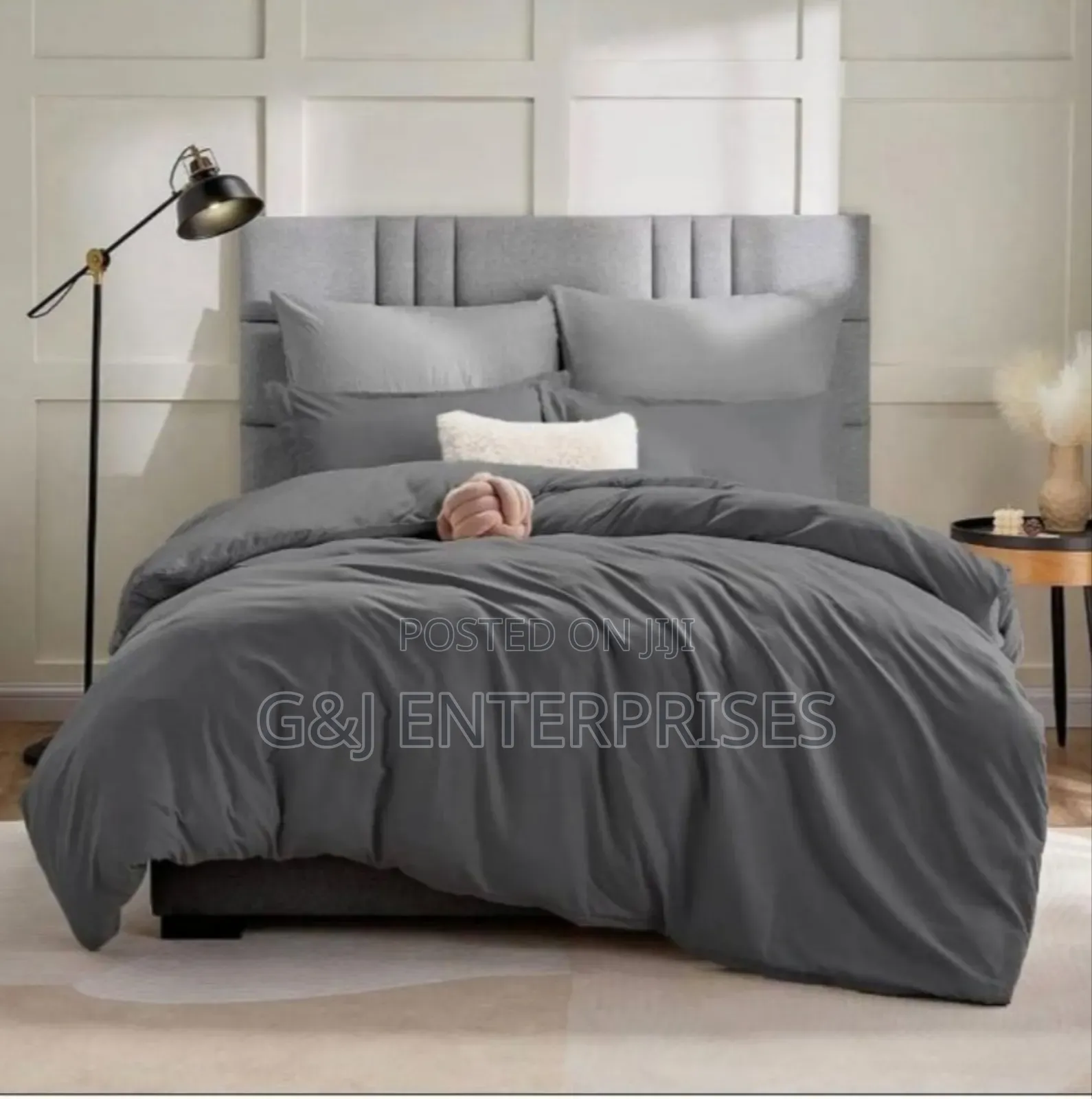 Comfortable 7 Pieces Duvet Set