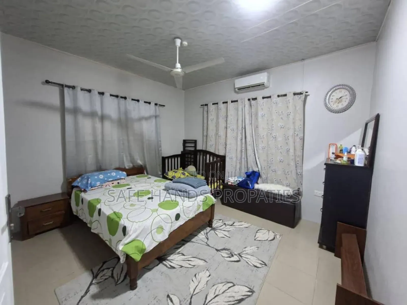 3bdrm House in Adenta Amenhia, Accra Metropolitan for sale
