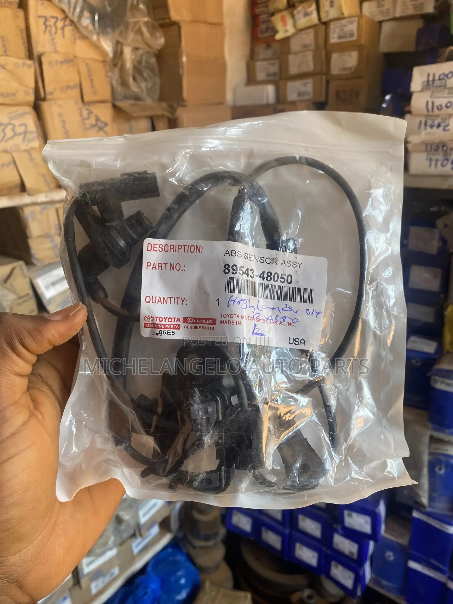 Front Speed Sensor Toyota Highlander 2010 - 2018