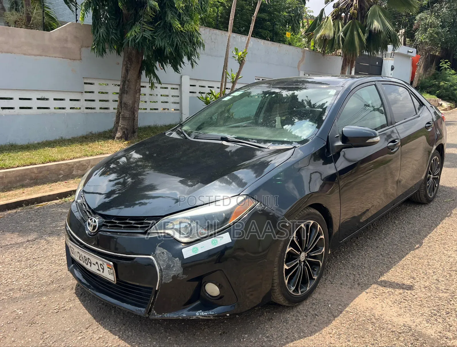 Toyota Corolla LE 4dr Sedan (1.8L 4cyl CVT) 2015 Black