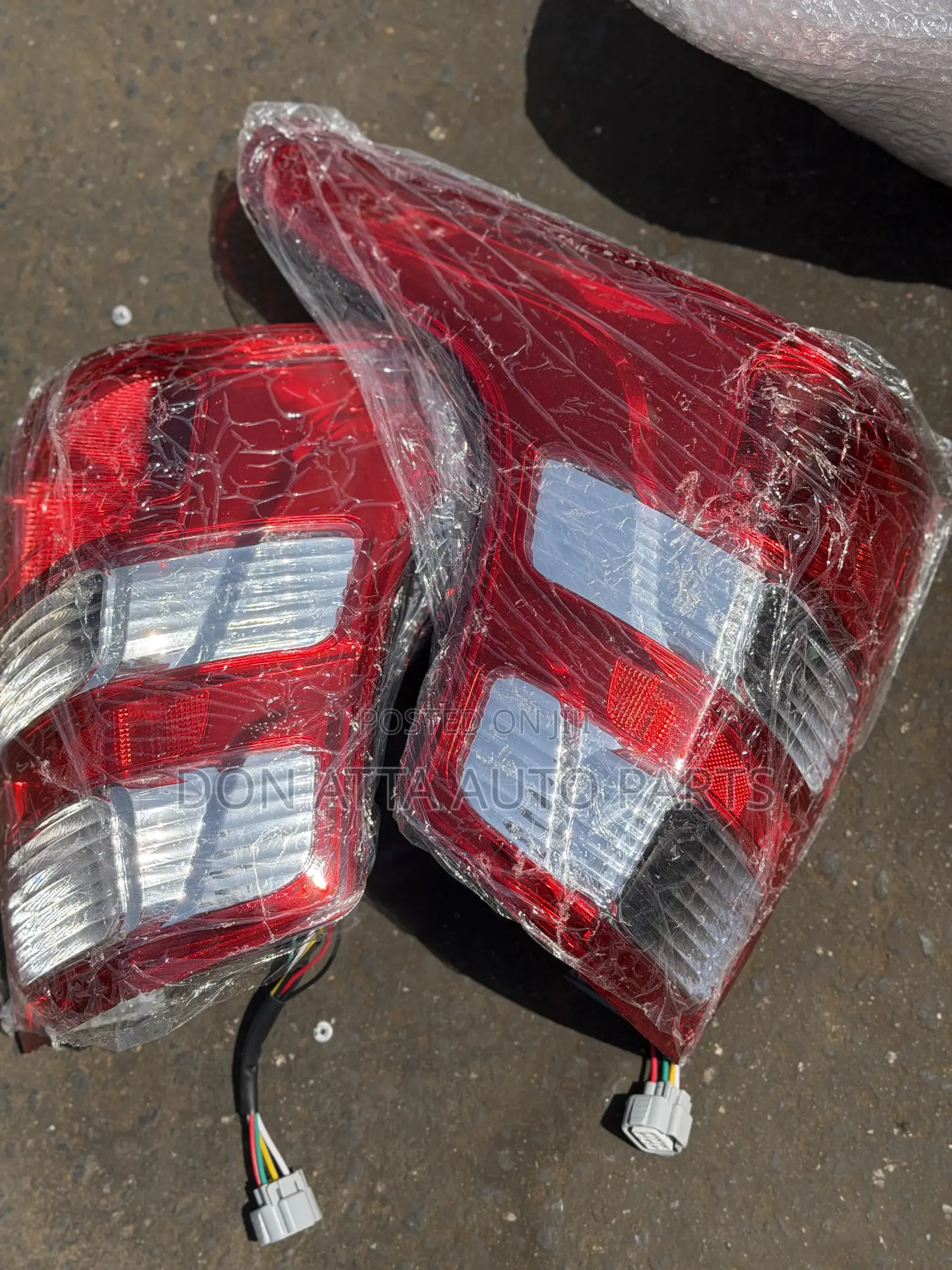 Mitsubishi L200 2016 Tail Light