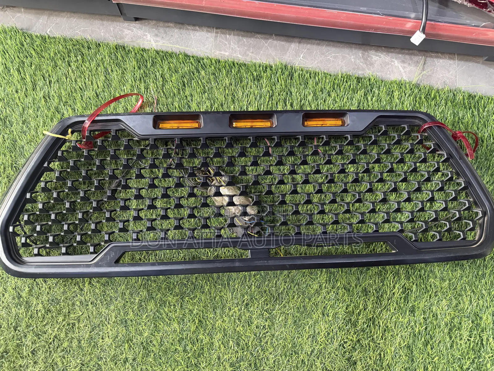Toyota Tacoma 2016-2018 Spec Grille