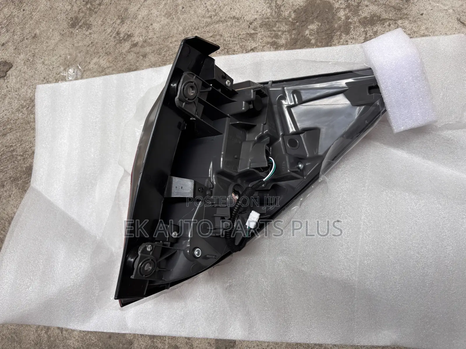 Honda HRV Taillight 2015, 2016, 2017, 2018