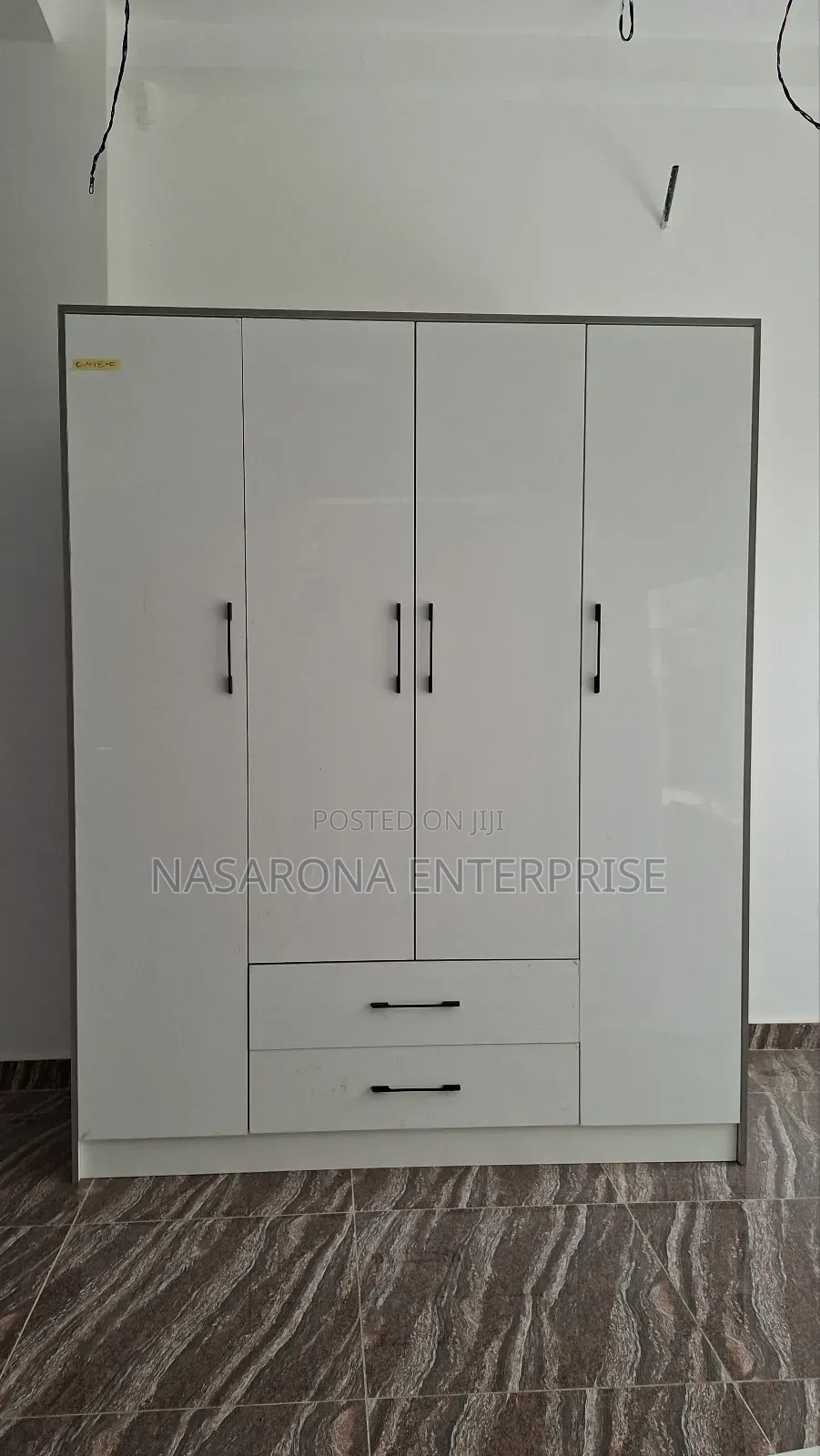 4 Door Glossy Wardrobe 160x55x200cm