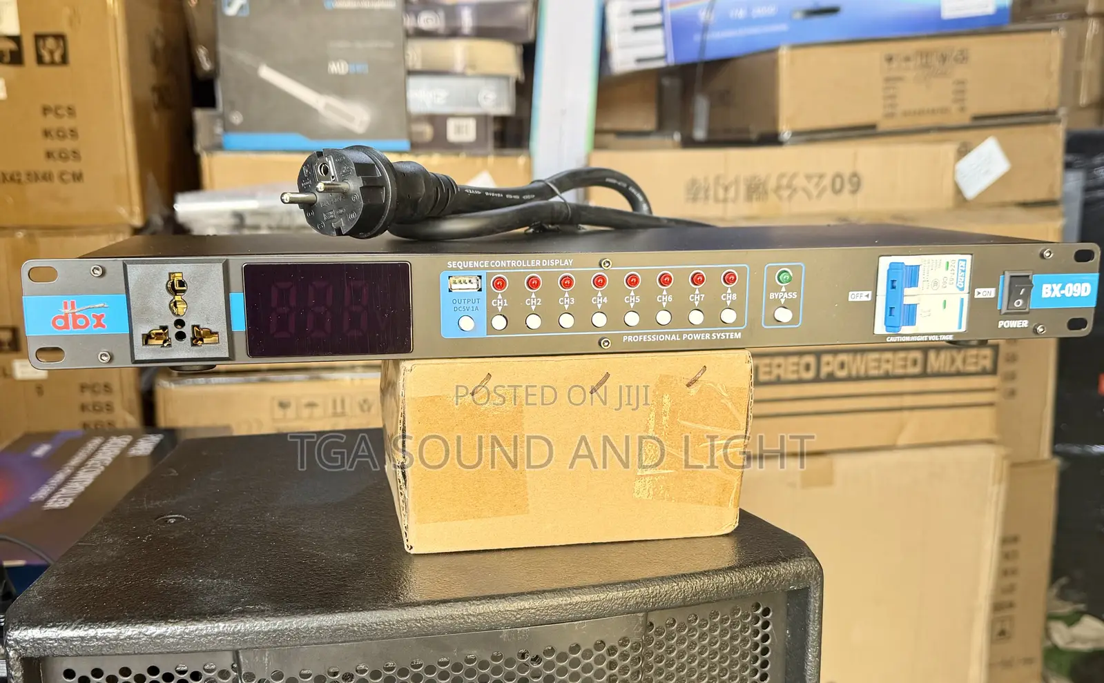 DBX B9-09d Digital Power Sequencer With Breaker