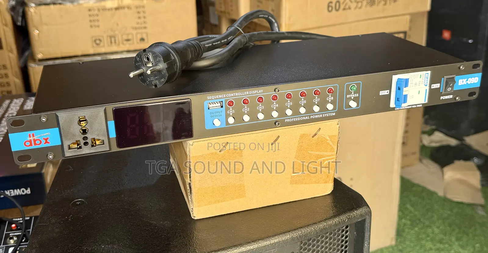 DBX B9-09d Digital Power Sequencer With Breaker