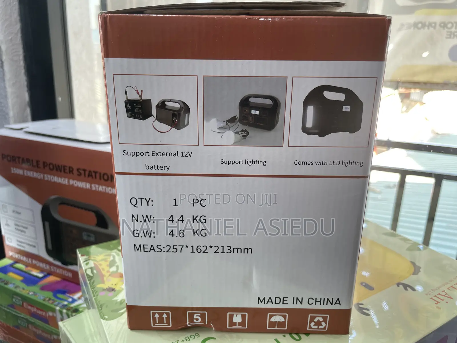Enginstar Portable Power Station 150w 155wh Solar Generator