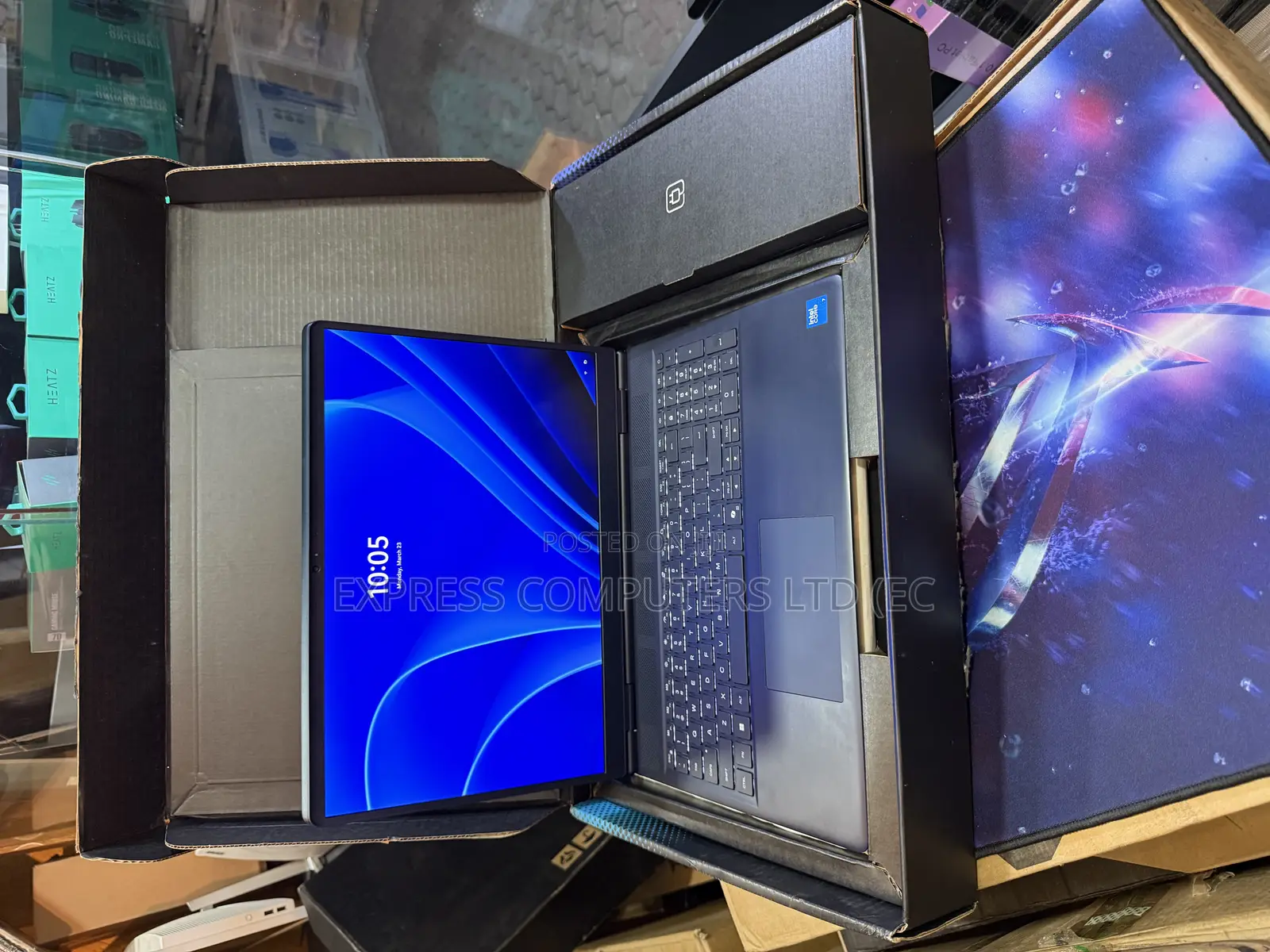 Laptop Dell Alienware 16 Aurora 32GB Intel Core 7 SSD 1T