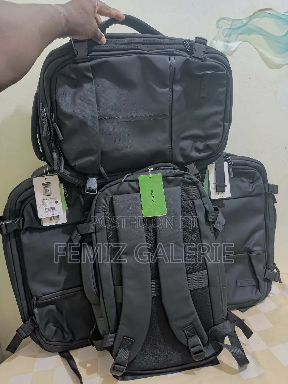 Oraimo Megacarry Expandable Waterproof Business Backpack