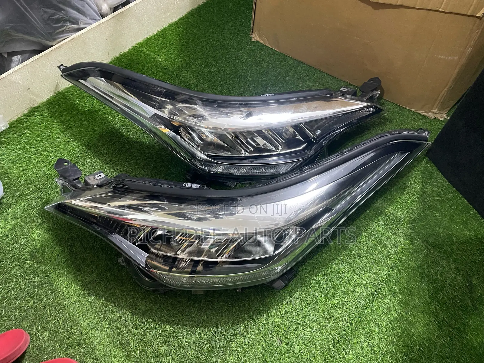 Toyota C-Hr 2020-2021-2022-2023 Headlight