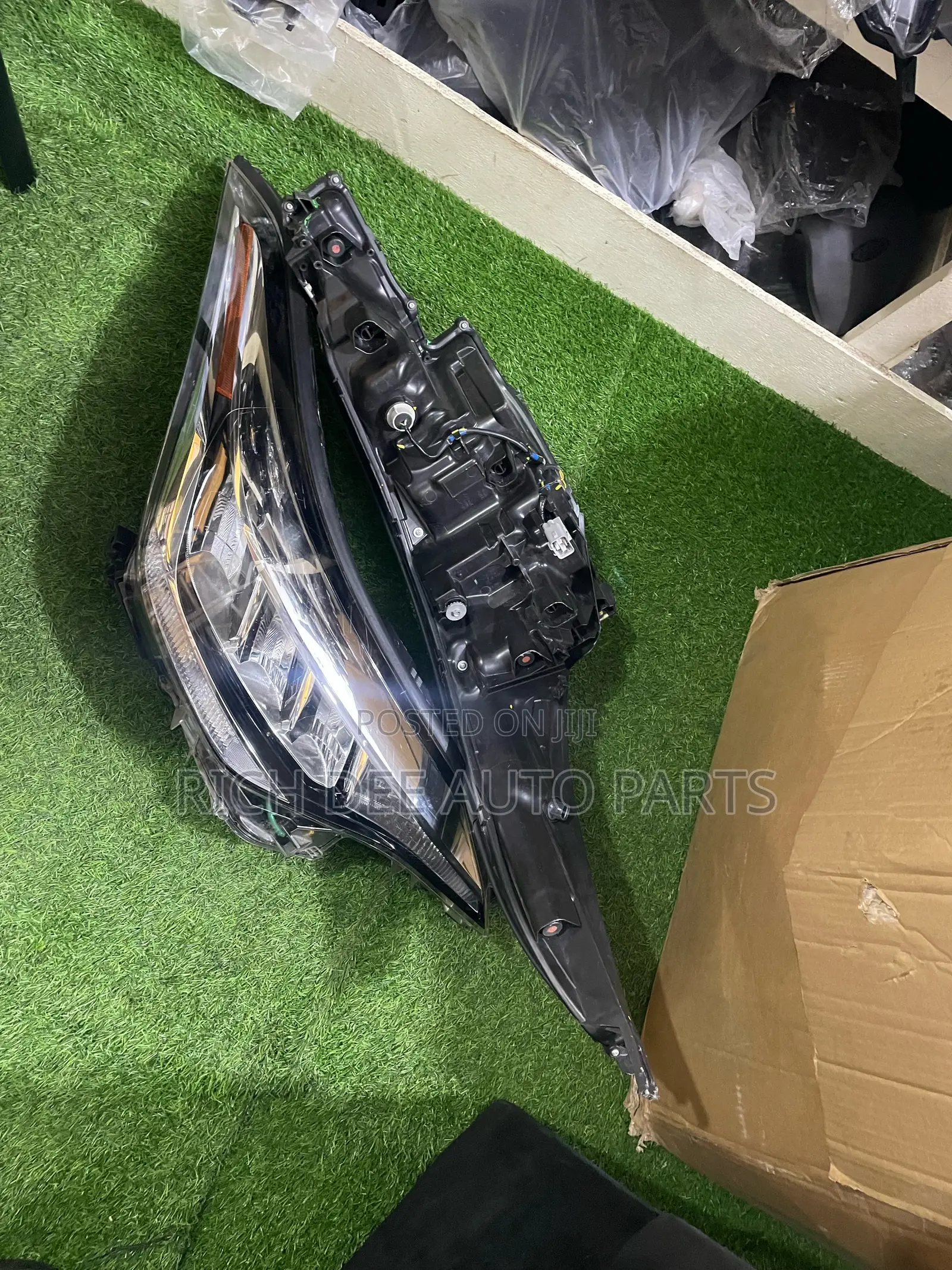 Toyota C-Hr 2020-2021-2022-2023 Headlight