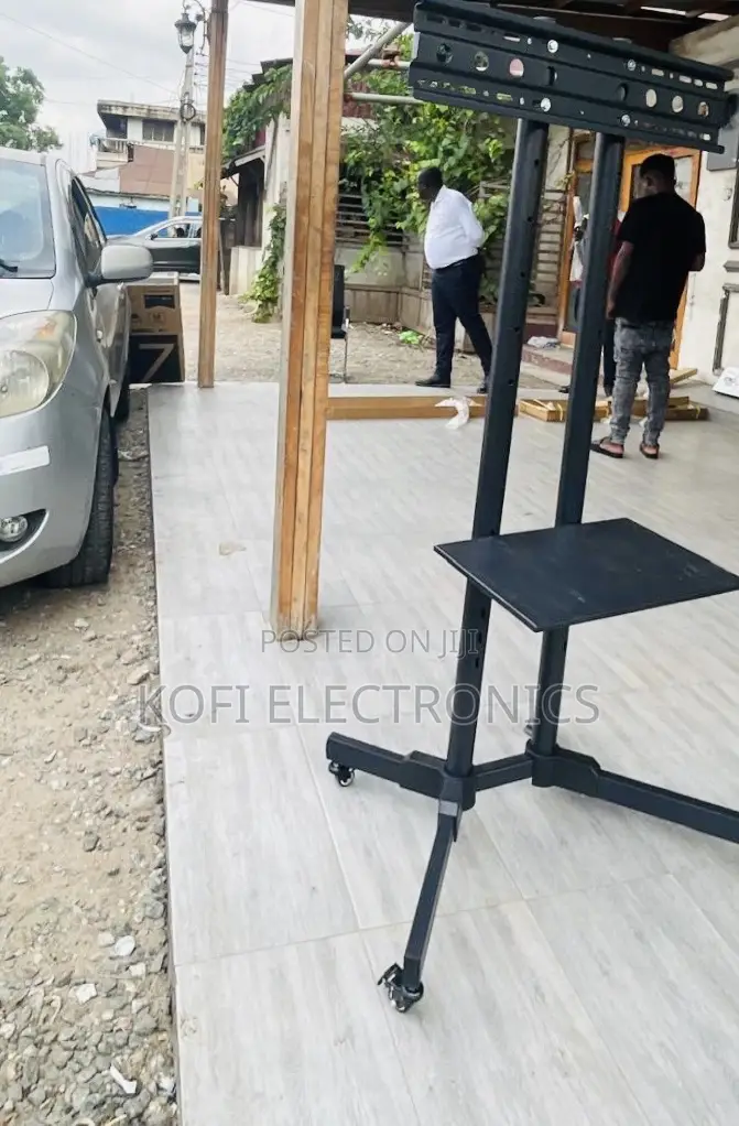 Glamorous Silver Finish: The Universal Rolling Trolley Tv Stand