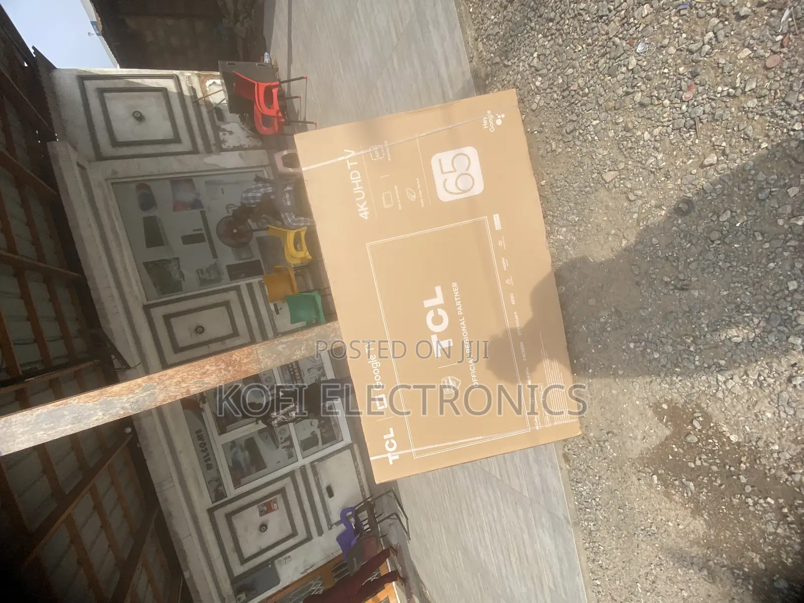 A Glamorous Upgrade for Your Home: TCL 65-Inch Tv