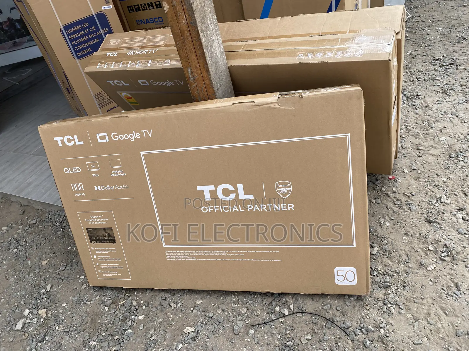 Glamorous Entertainment Redefined on TCL 50 Qled Screen