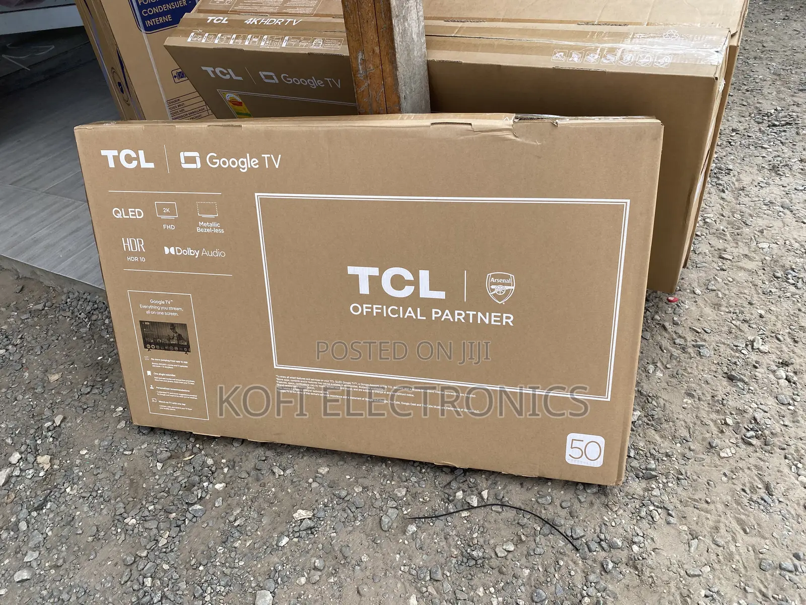 Glamorous Entertainment Redefined on TCL 50 Qled Screen