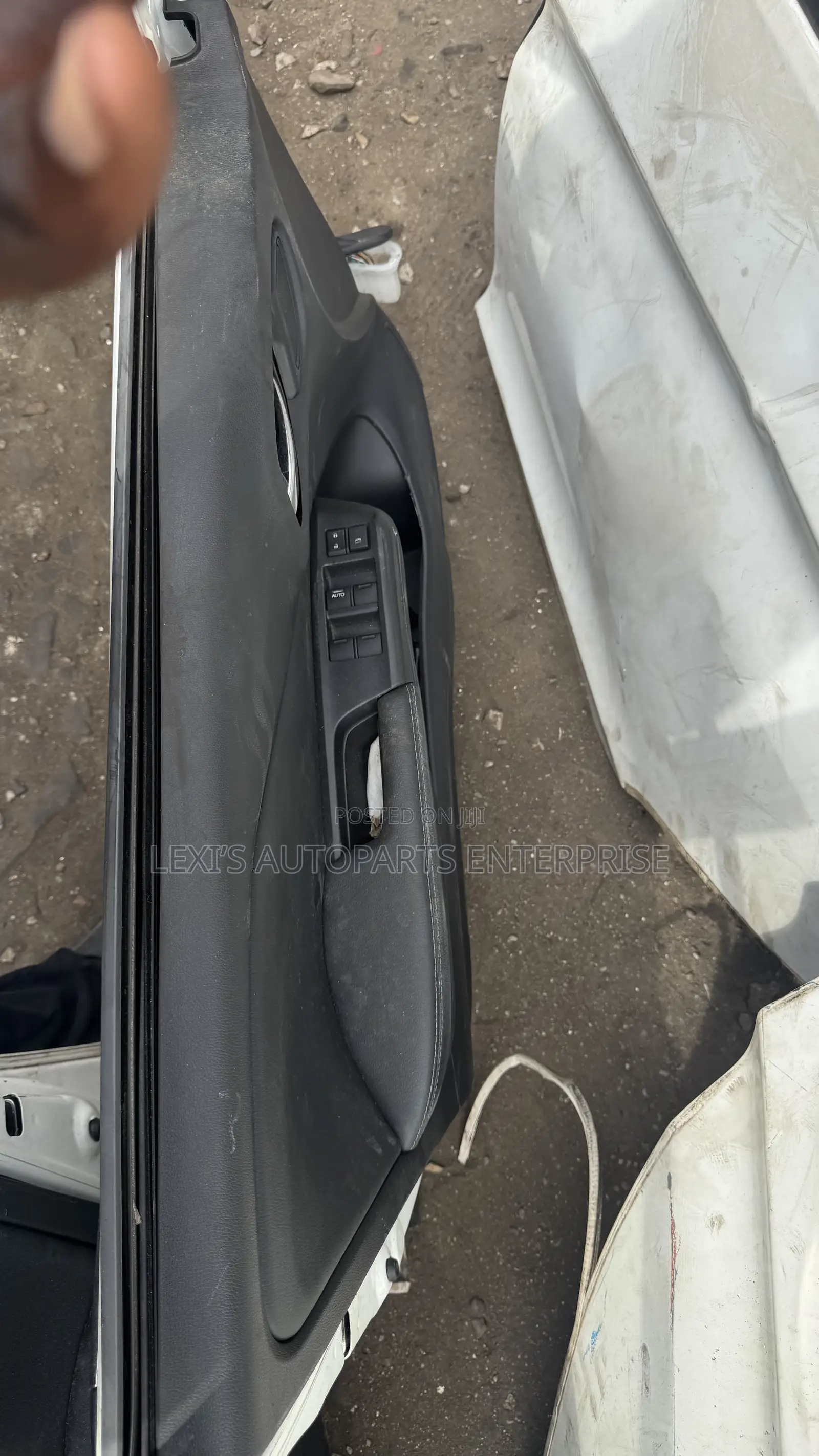 Honda City 2015,2016,2017,2018,2019 Doors Available