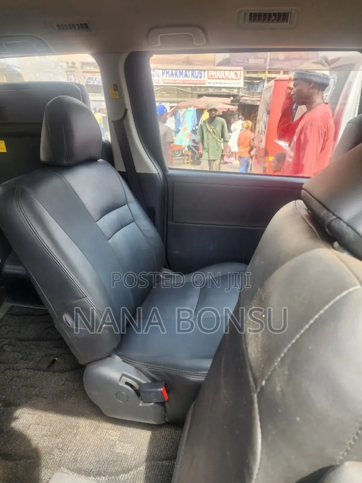 Toyota Voxy 2013 Black