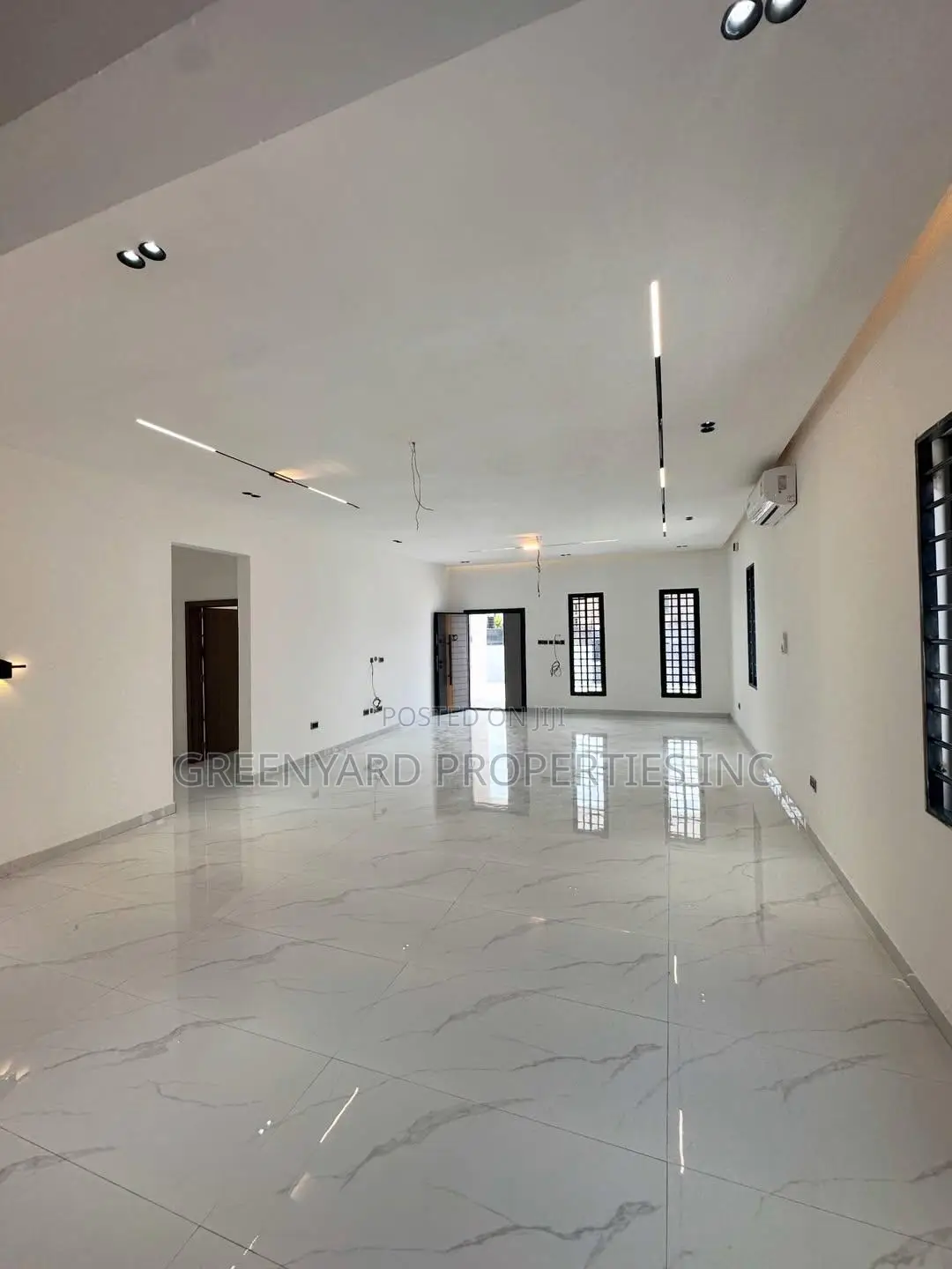 3bdrm House in Lakeside for sale