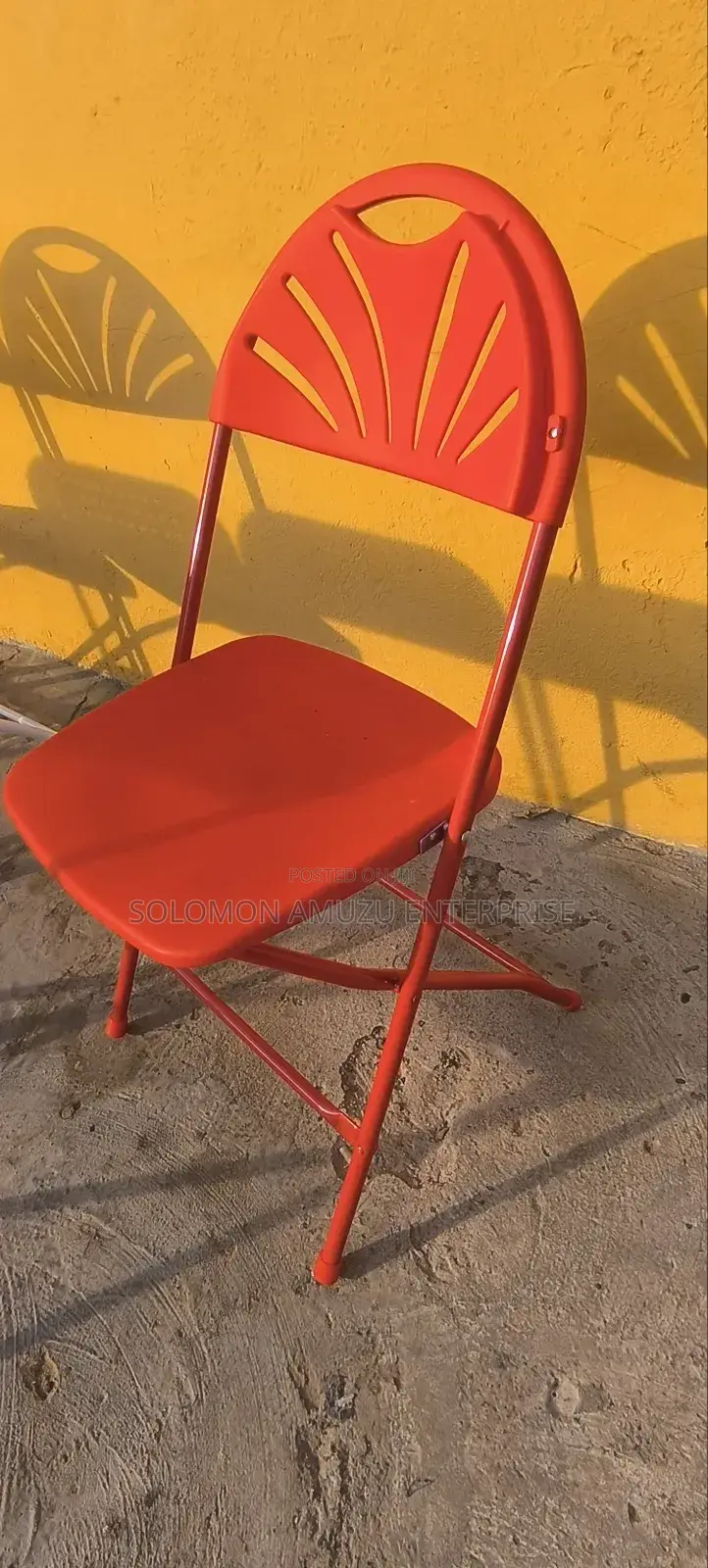 Fanback Foldable Chairs