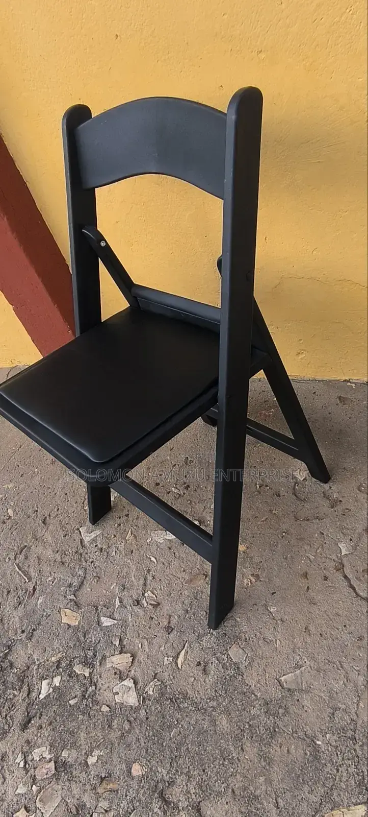 Gladiator Chair