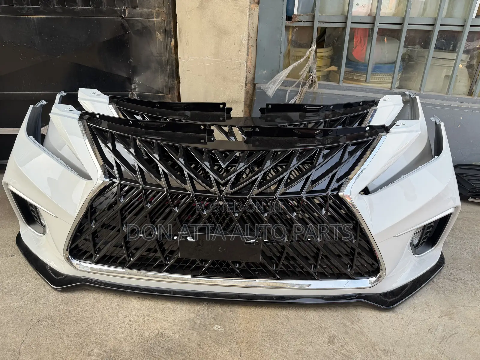 Hyundai Sonata 2012 Lexus Bumper Available