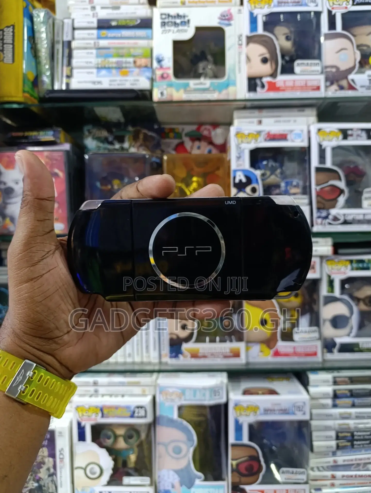 Sony PSP 3000 (Piano Black + 16gb)