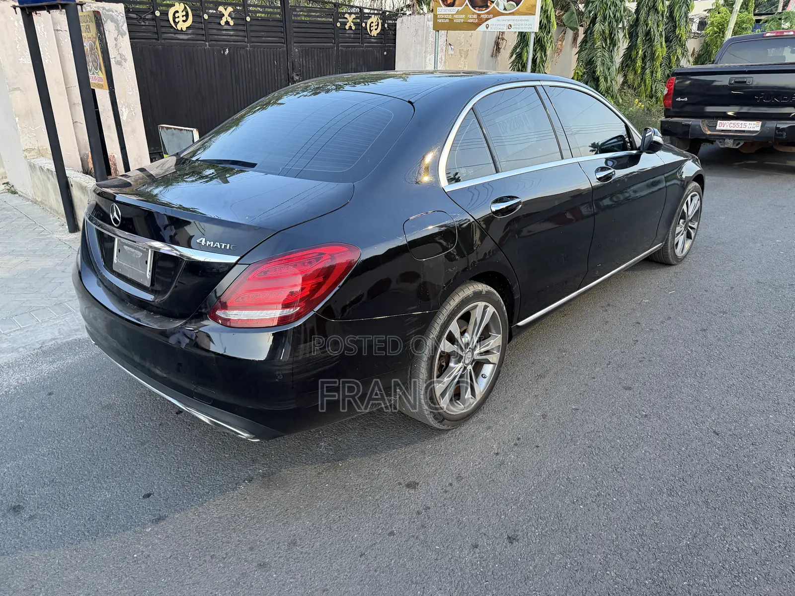 Mercedes-Benz C300 Luxury 4matic Sedan AWD (2.0L 4cyl 7A) 2017 Black