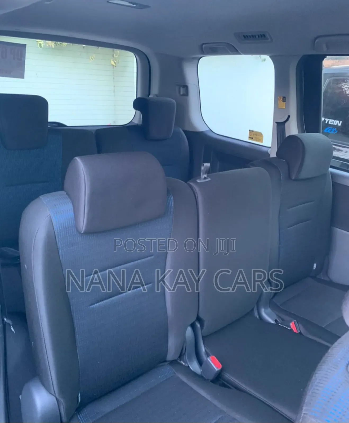 Toyota Voxy 2010 Black