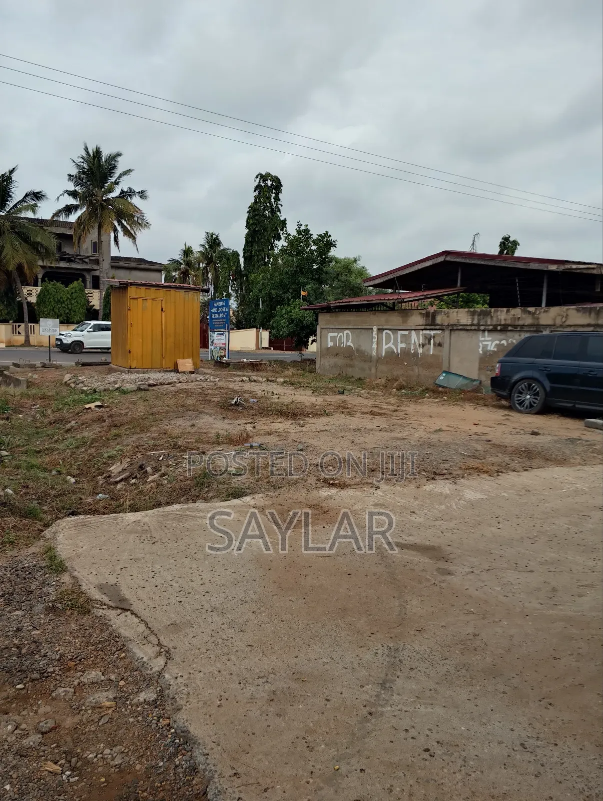 3 Plots Direct on a Tarred Roads at a T Junction Comm10