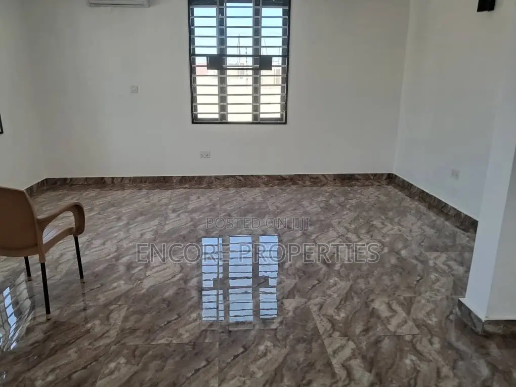 4bdrm House In Hydro Foam Estate, Spintex For Sale