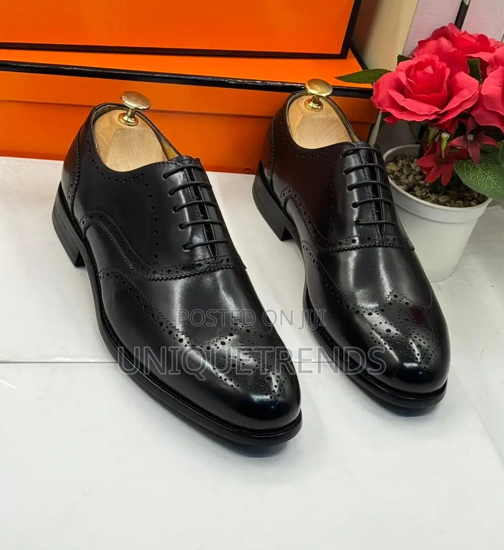 Classic Black Leather Oxford Brogue Shoe