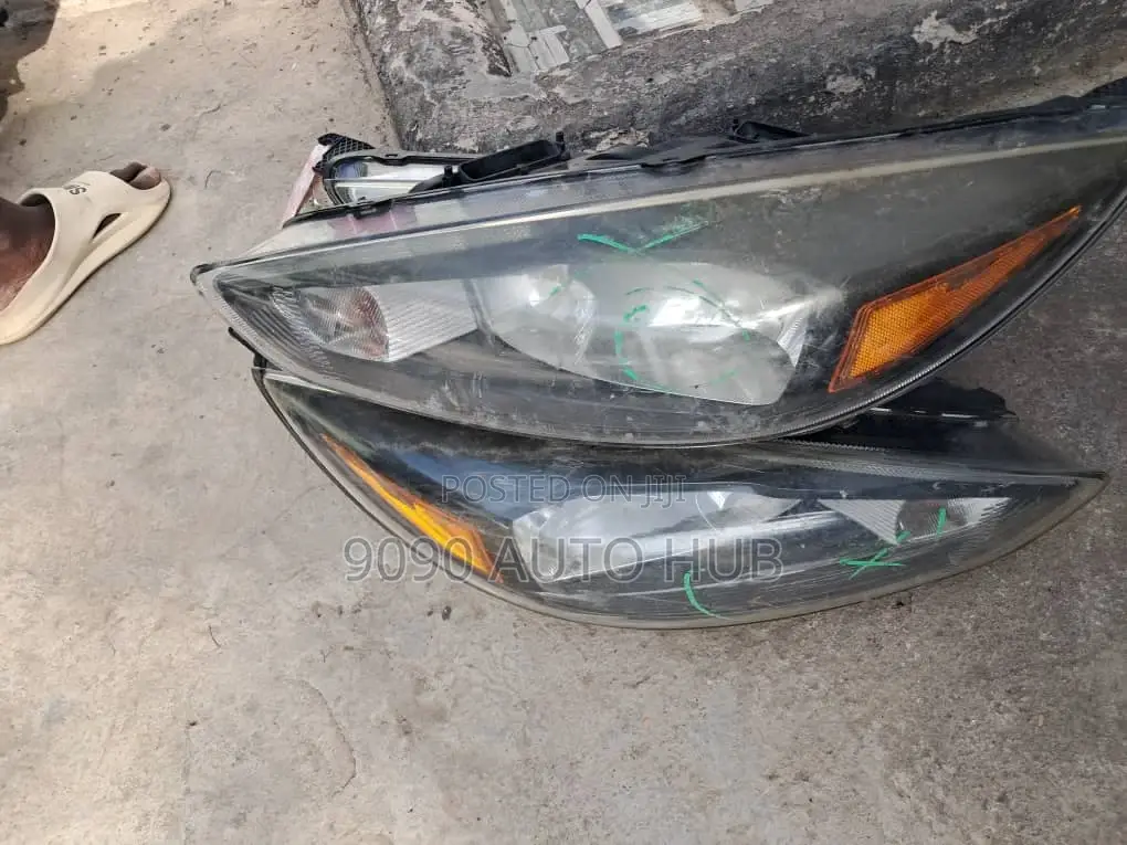 Uk Used Almost New Toyota Camry 2007-08 Headlight