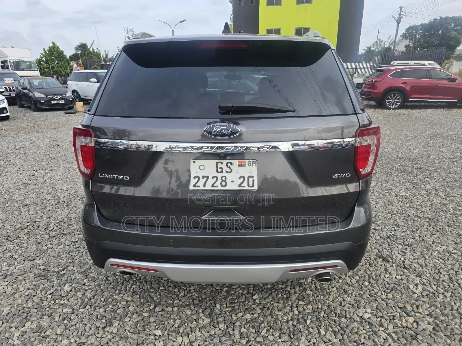 Ford Explorer Platinum 4dr 4x4 (3.5L 6cyl 6A) 2017 Gray