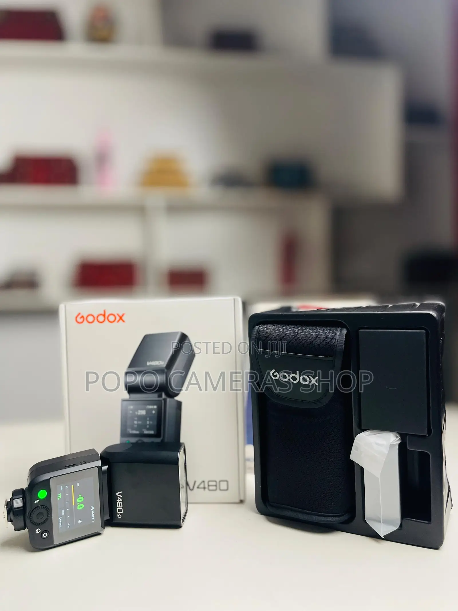 Godox V480 Speedlight With Rechargeable Battery