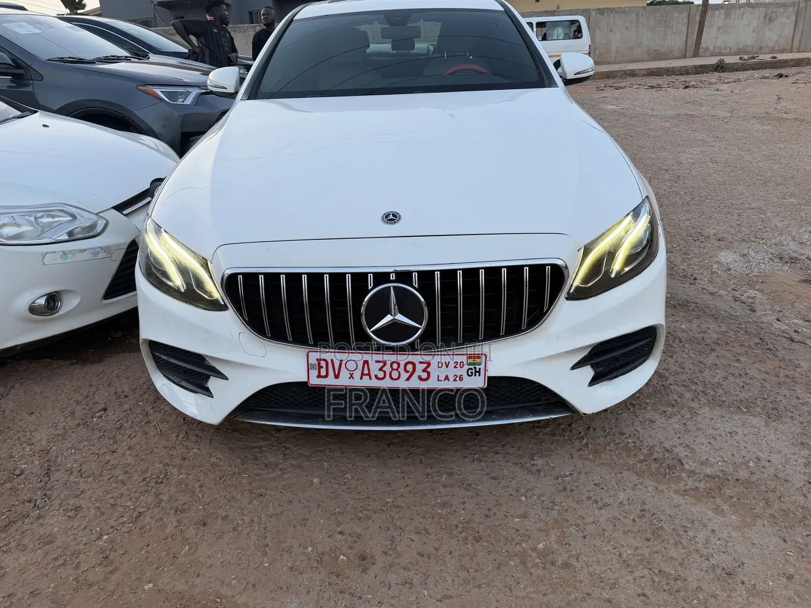 Mercedes-Benz E300 2018 White