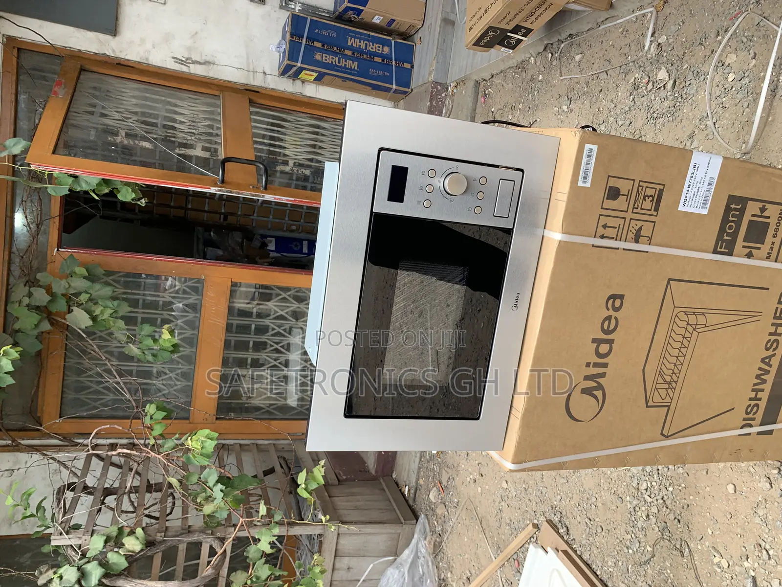 Brand New Grey Electric Inbuilt 17 Liters Midea Microwave