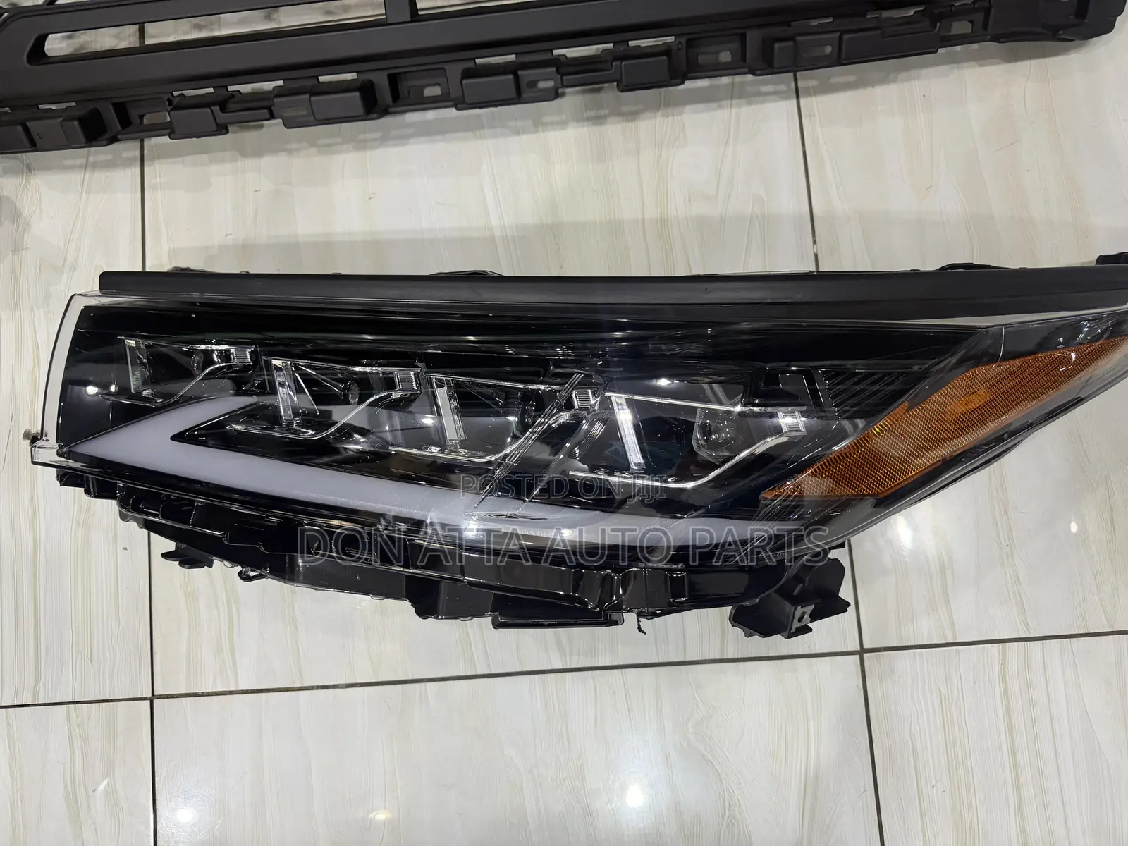 Toyota Highlander 2018 Spec Headlights Available