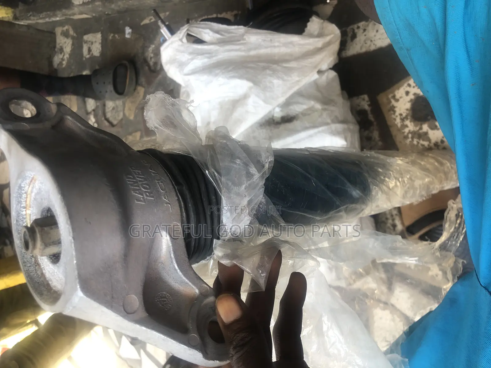 Land Rover Discovery and Velar Back Shocks and Front Available