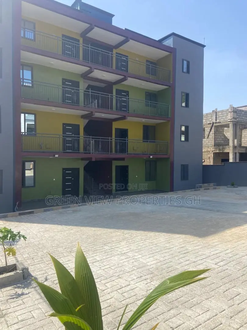 2bdrm Apartment in West Hills Mall Area for rent