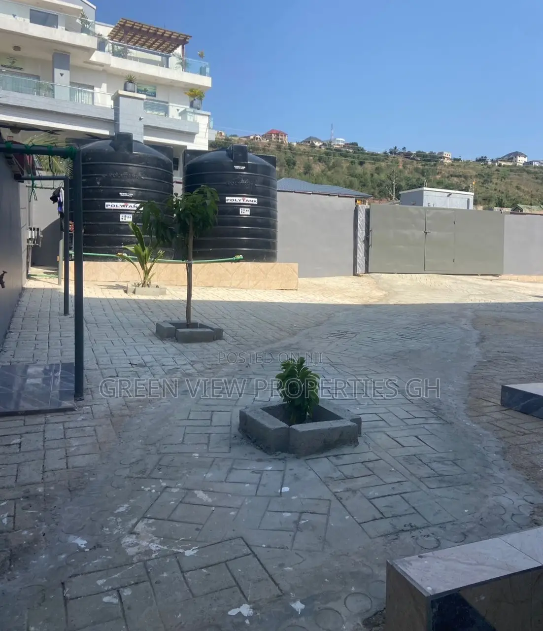 2bdrm Apartment in West Hills Mall Area for rent