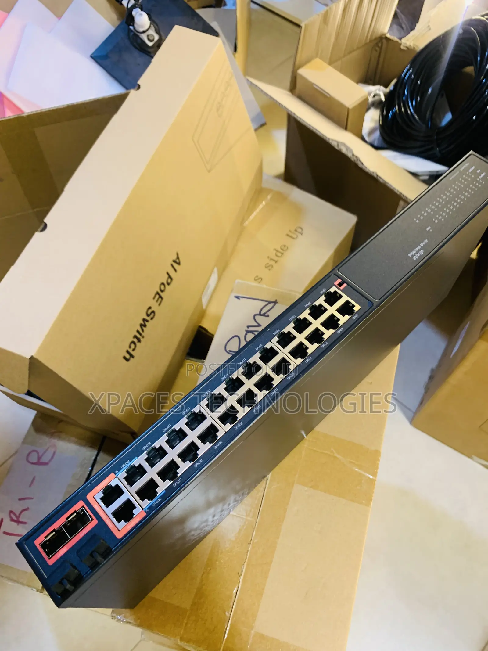 Ai Smart 24port Unmanaged Poe Switch With 2 Uplink Gigabit X 2sfp Port