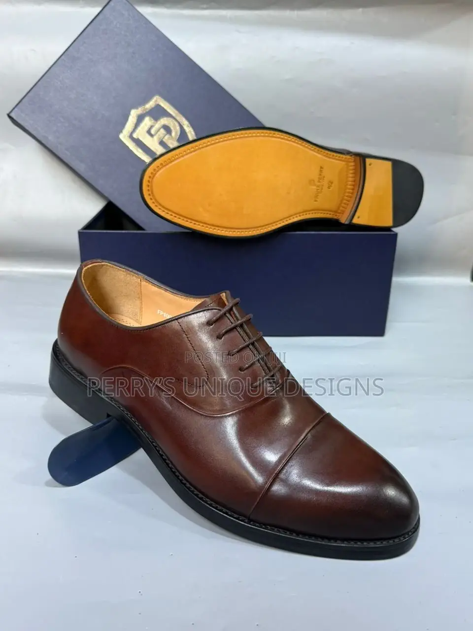 Classic Cap-Toe Leather Oxford - Brown