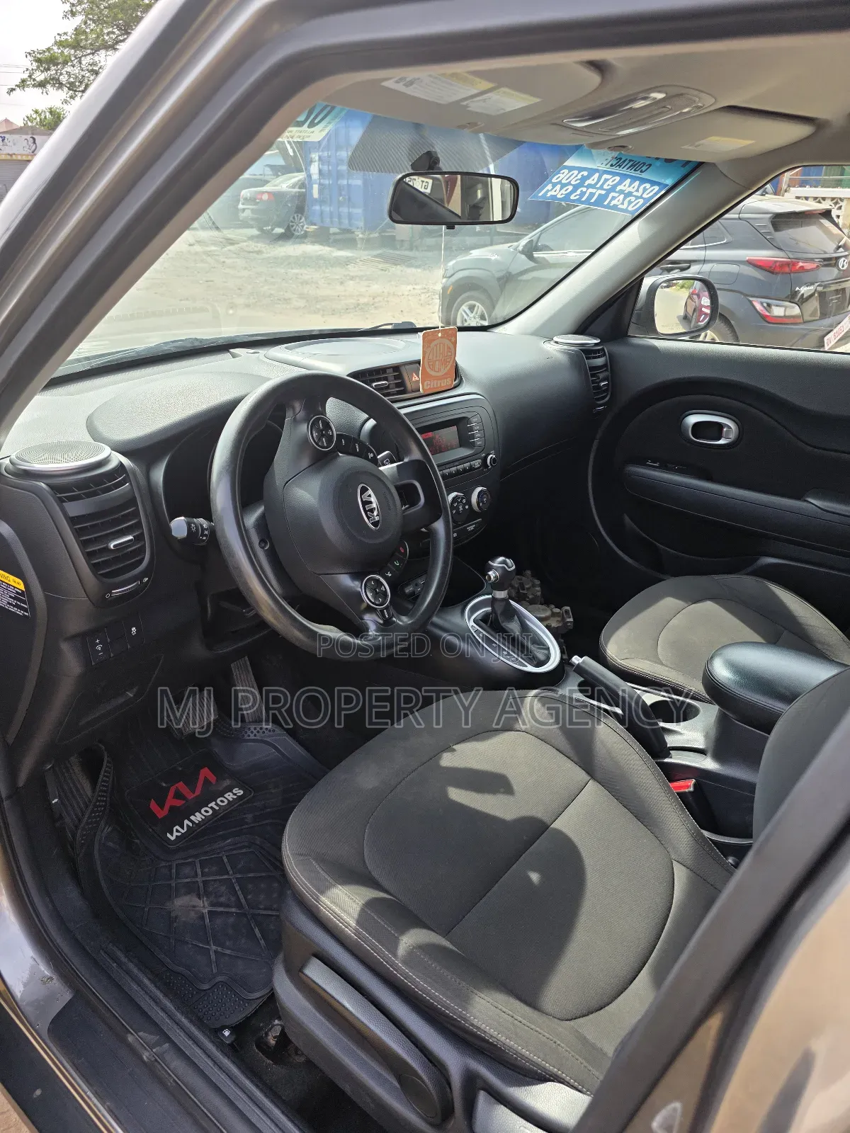 Kia Soul 4dr Wagon (1.6L 4cyl 6A) 2015 Gray