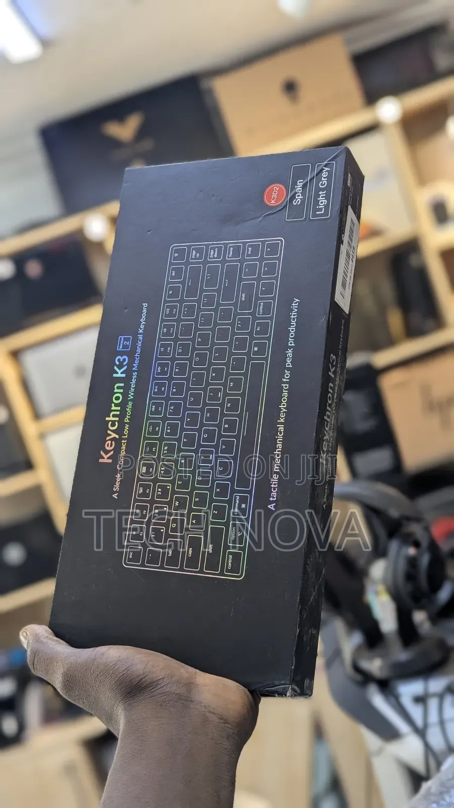 Keychron Version 2, 84 Keys Ultra-Slim Wireless Bluetooth